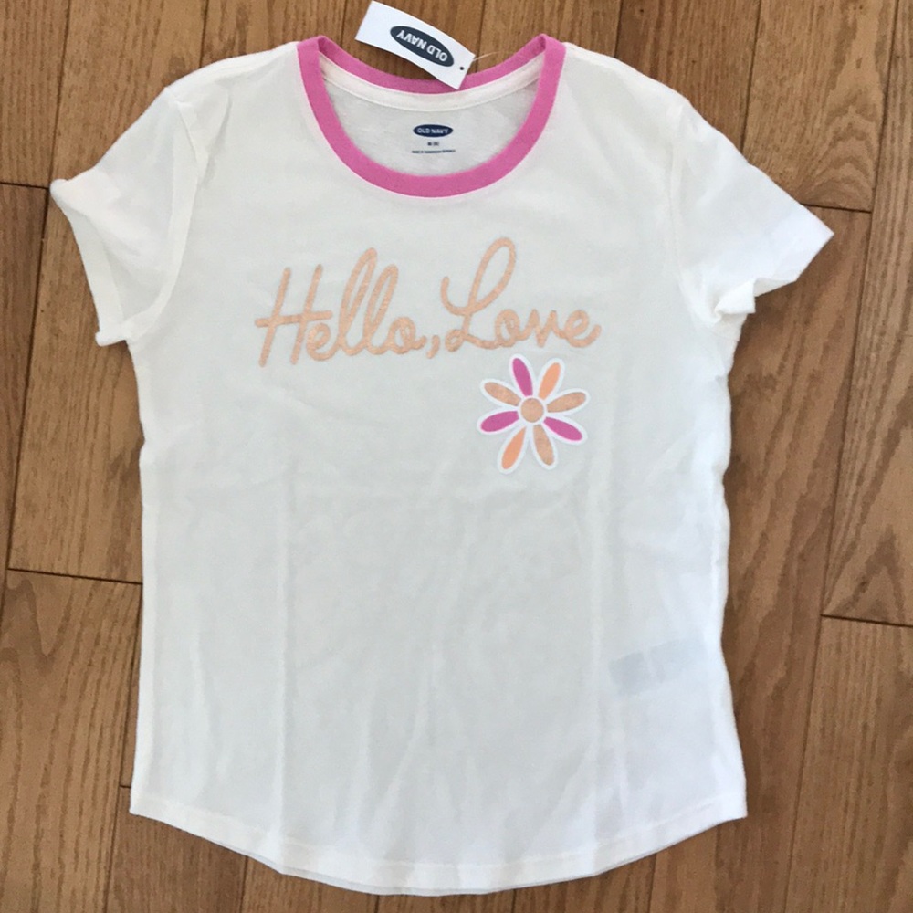 NWT Old Navy graphic crewneck tee